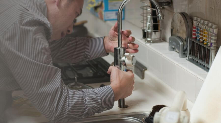 Professional tankless water heater installation in Chilhowee, MO